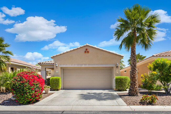 41412 Calle Pampas in Indio, CA - Building Photo - Building Photo