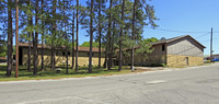 569 W Base St in Madison, FL - Building Photo - Building Photo