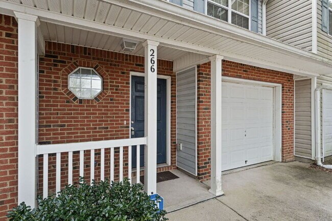 266 Swaying Pine Ct in Crestview, FL - Foto de edificio - Building Photo