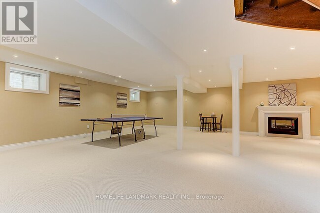 174 Colborne St W in Kawartha Lakes, ON - Building Photo - Building Photo
