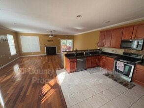 74 Oxford Ct in Englishtown, NJ - Building Photo - Building Photo
