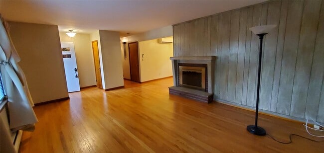 60 Mountain View Rd in Fishkill, NY - Building Photo - Building Photo