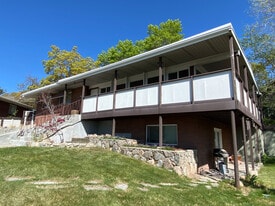 1779 S Foothill Dr, Unit B