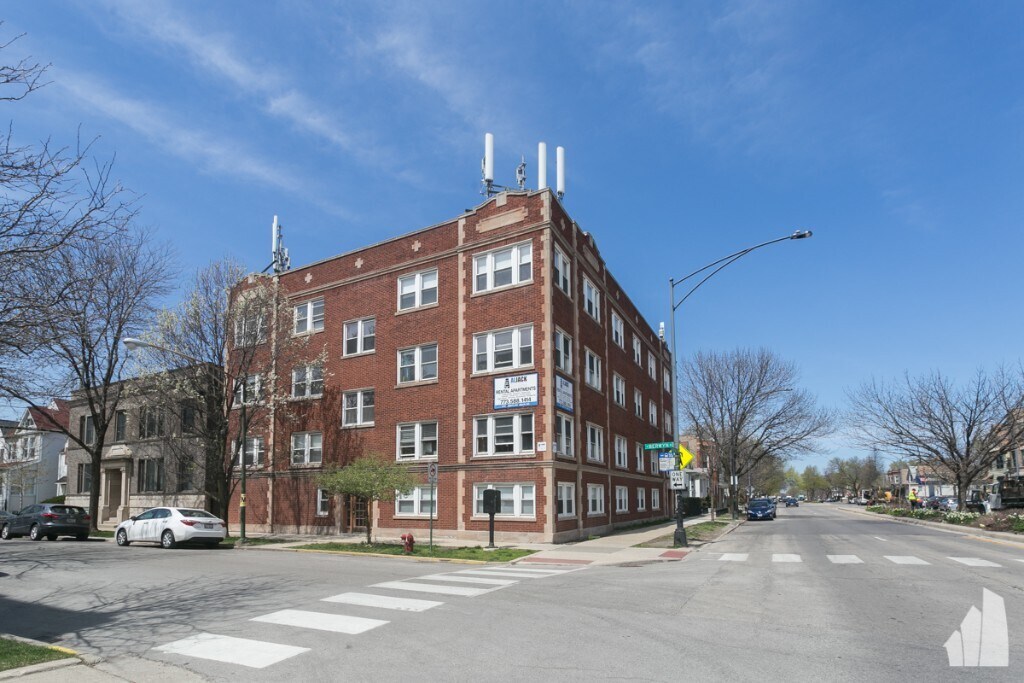 5306 N Ashland Ave, Unit 2 in Chicago, IL - Foto de edificio