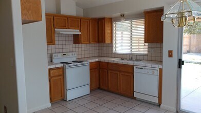 5514 N Delbert Ave in Fresno, CA - Building Photo - Building Photo