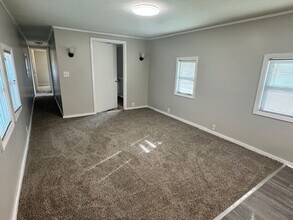 376 Hines Rd in Hogansville, GA - Building Photo - Building Photo