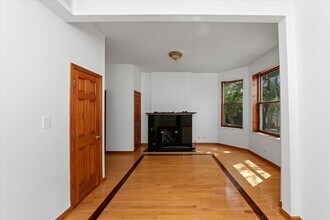 1707 N Fairfield Ave in Chicago, IL - Building Photo - Building Photo