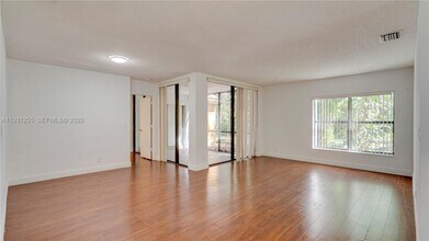 3846 Coral Tree Cir in Coconut Creek, FL - Building Photo - Building Photo