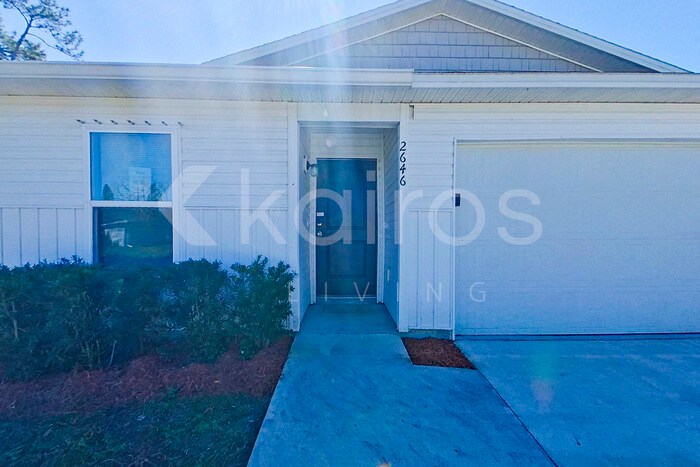 2646 Rock Creek Dr in Port Charlotte, FL - Building Photo