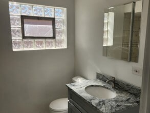 9126 S Emerald Ave in Chicago, IL - Building Photo - Building Photo