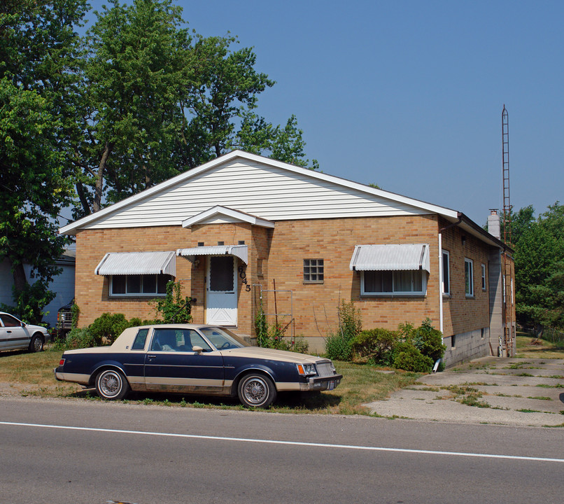 6045 Springfield Xenia Rd in Springfield, OH - Building Photo