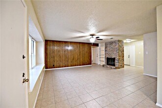 11919 Nene Dr in Austin, TX - Building Photo - Building Photo