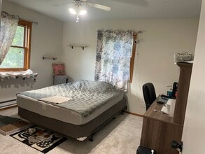 13565 140th Ave in Indianola, IA - Building Photo - Building Photo