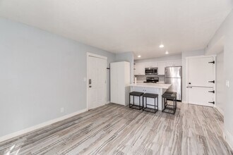 1196 E Waterside Cv in Cottonwood Heights, UT - Building Photo - Building Photo