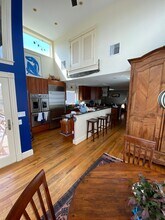 22 Milton St in Somerville, MA - Foto de edificio - Building Photo