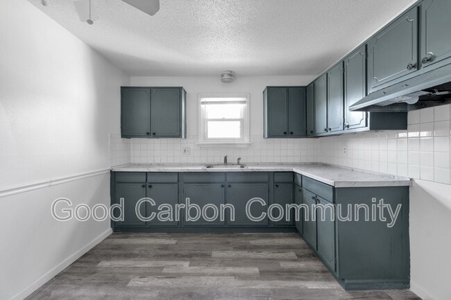 3904 Seneca St in West Seneca, NY - Building Photo - Building Photo