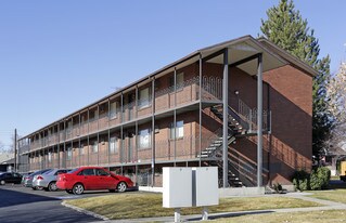 Peay's Apartments in Provo, UT - Building Photo