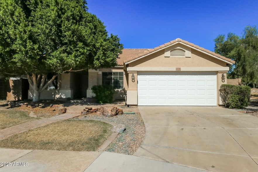 11236 E Covina Cir in Mesa, AZ - Building Photo