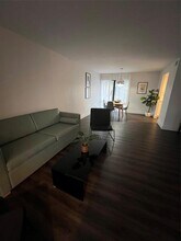 2100 NE 33rd Ave in Fort Lauderdale, FL - Building Photo - Building Photo