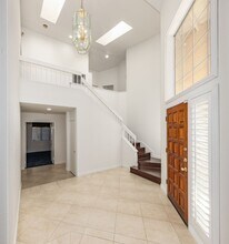 2261 Crescent Cir in Colton, CA - Building Photo - Building Photo