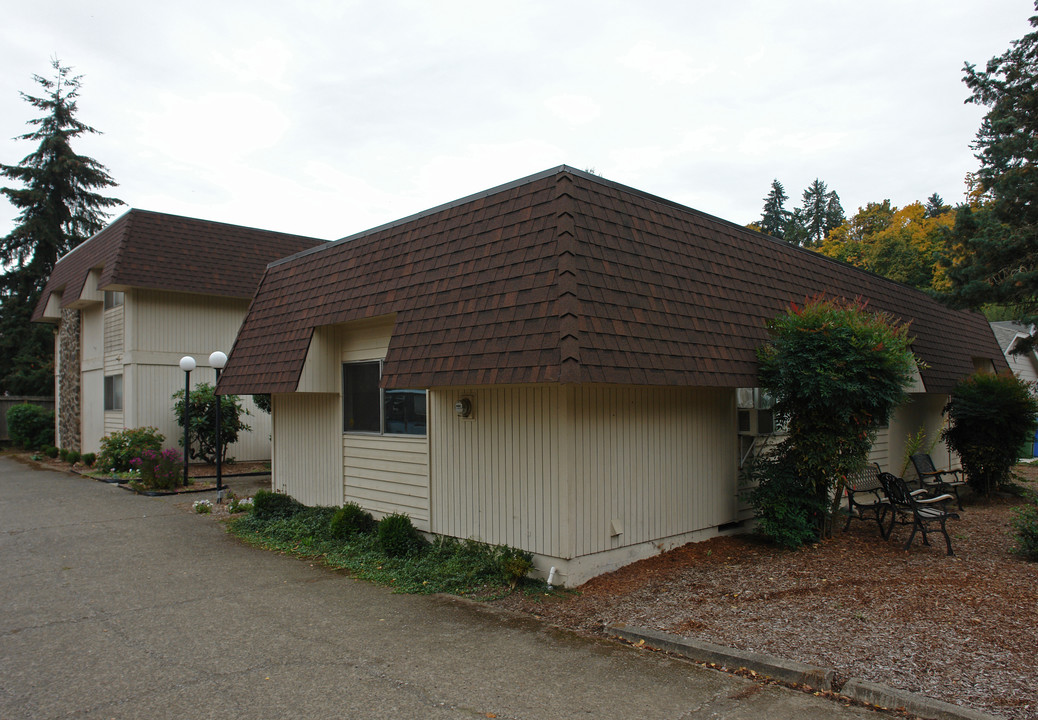 1520-1530 7th St NW in Salem, OR - Building Photo