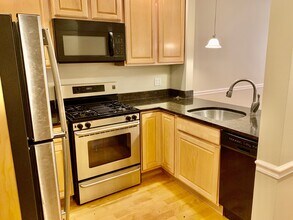 33 N Bennet St, Unit APT2 in Boston, MA - Building Photo - Building Photo