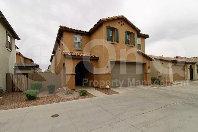 property at 1537 S Loren Ln