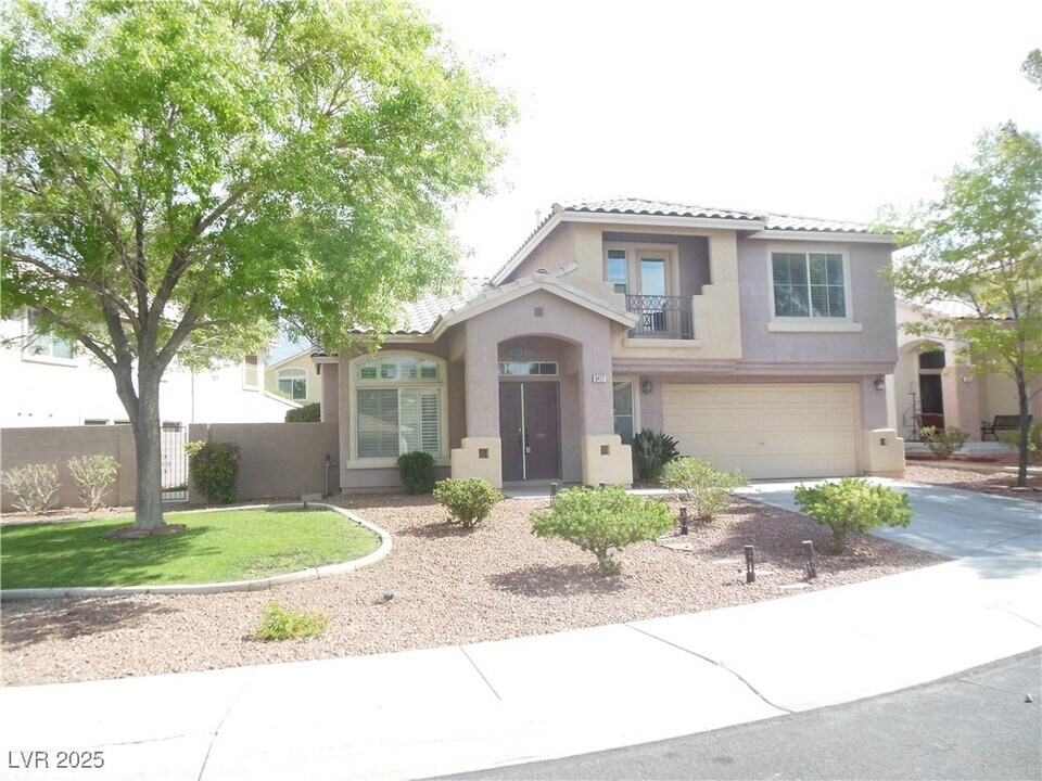 9417 W Water Flow Ct in Las Vegas, NV - Building Photo