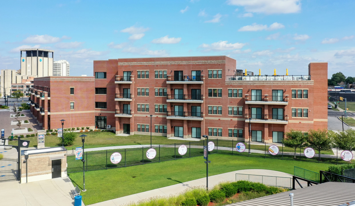 The Ivy at Berlin Place in South Bend, IN - Building Photo