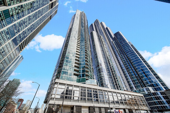 property at 1201 S Prairie Ave