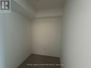 260 Malta Ave. in Brampton, ON - Building Photo - Building Photo