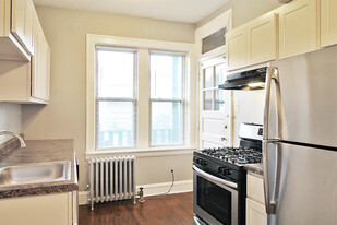 1151-1153 S. Oak Park Ave. and 803-809 Fil... Apartamentos