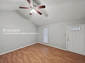 6572 Rosewood Dr in Olive Branch, MS - Foto de edificio - Building Photo