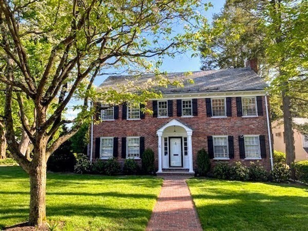 property at 6 Surrey Rd
