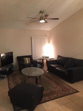 4454 Pinebark Ave in Orlando, FL - Building Photo - Building Photo