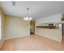 7075 Gentle Breeze Dr in Willis, TX - Building Photo - Building Photo