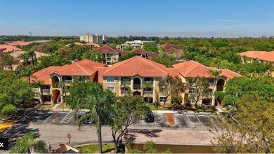 5560 NW 61st St in Coconut Creek, FL - Building Photo - Building Photo