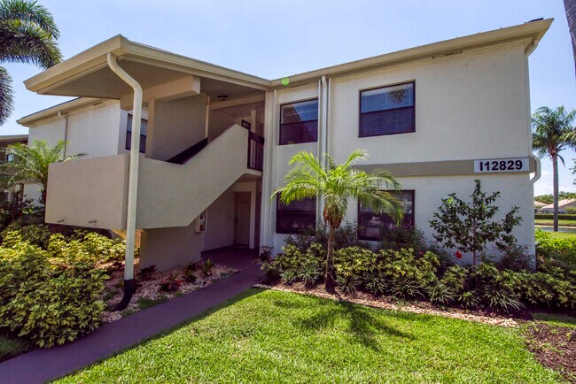 12829 Briarlake Dr in West Palm Beach, FL - Building Photo - Building Photo