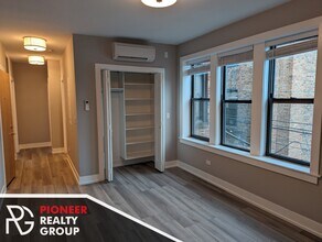 3935 N Janssen Ave, Unit #3943-N3 in Chicago, IL - Building Photo - Building Photo