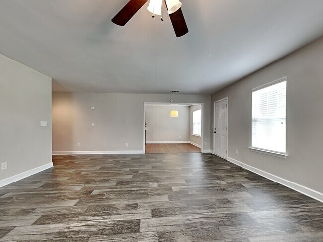 6004 Brookfield Pointe Dr in Charlotte, NC - Building Photo - Building Photo