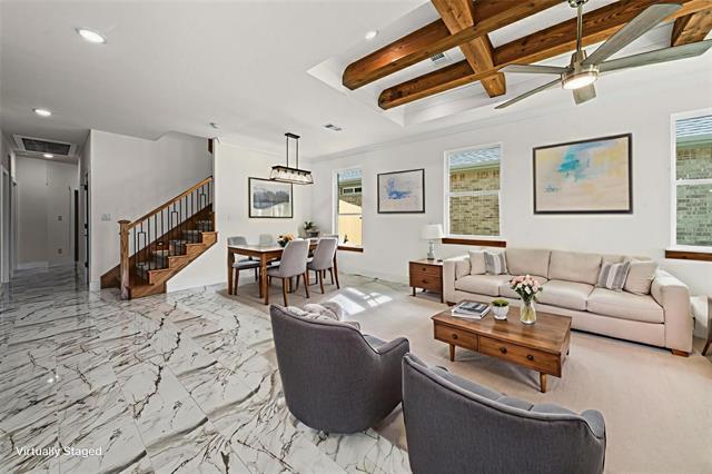 2015 Zuefeldt Dr in Arlington, TX - Building Photo - Building Photo