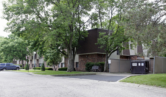 La Luz Apartments in Lebanon, OH - Building Photo - Building Photo