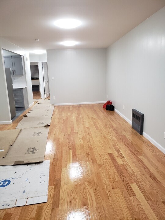 2416 E 14th St in Brooklyn, NY - Building Photo
