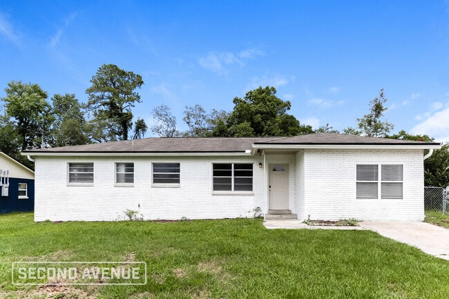 409 Scorpio Ln
