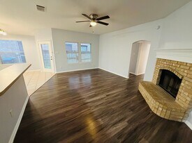 5832 Swords Dr in Fort Worth, TX - Building Photo