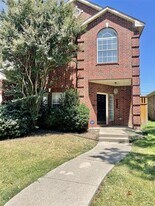 8290 Hickory St in Frisco, TX - Building Photo