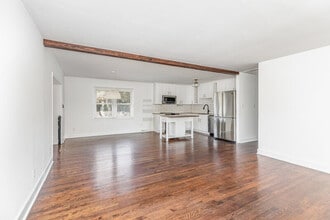 6701 Lynmont Dr in Charlotte, NC - Building Photo - Building Photo