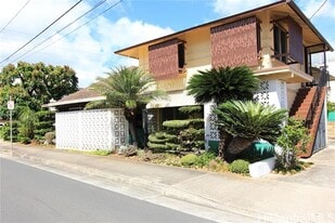 1245 Rycroft St in Honolulu, HI - Building Photo