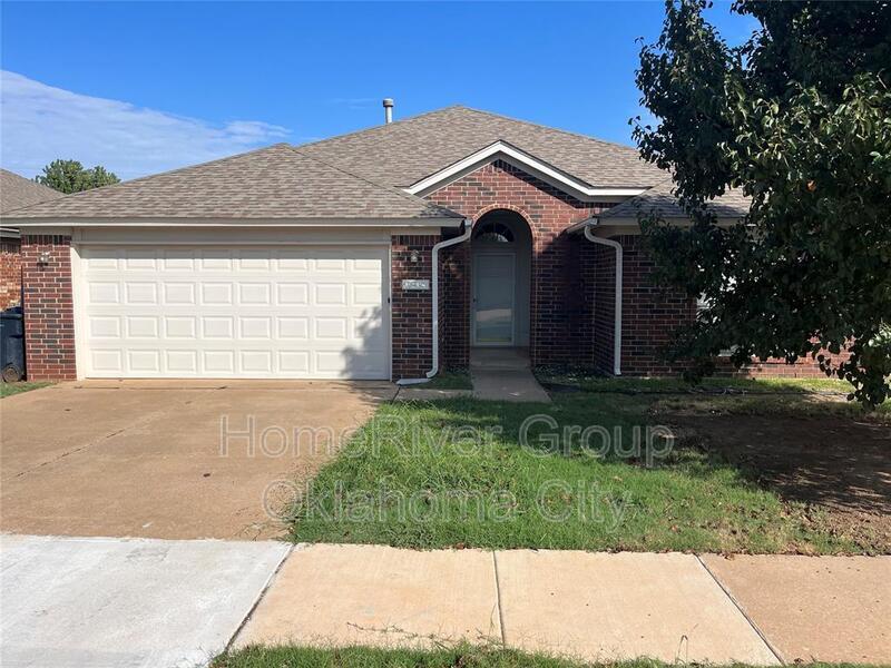 16304 Everglade Ln in Edmond, OK - Building Photo