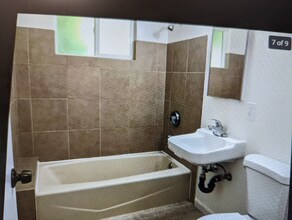 2615 D St in Sacramento, CA - Building Photo - Building Photo